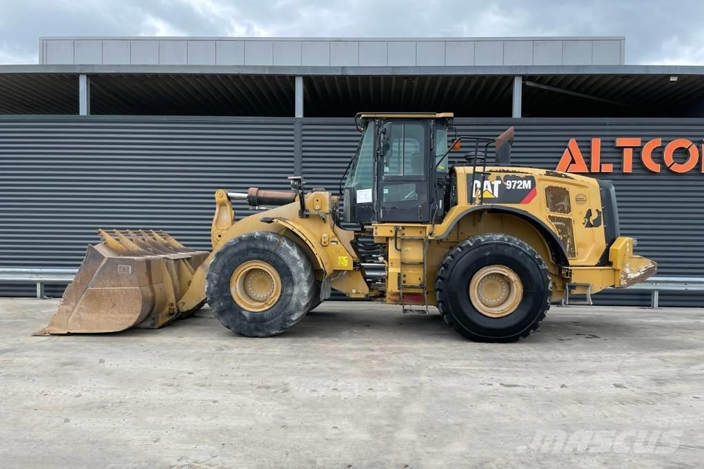 CAT 972M 轮式装载机