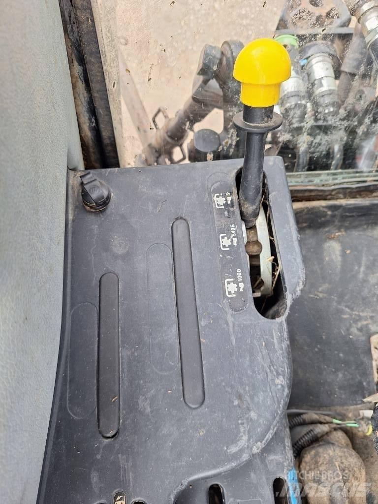 New Holland T 5040 拖拉机/农用车