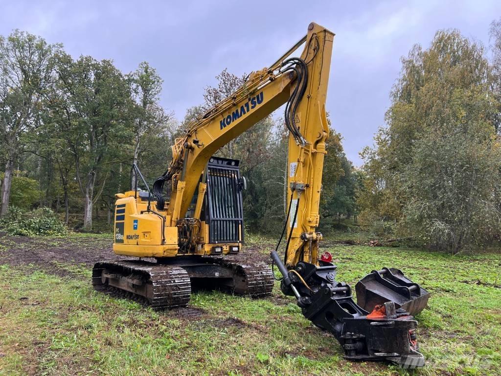 Komatsu PC138US-11 履带挖掘机