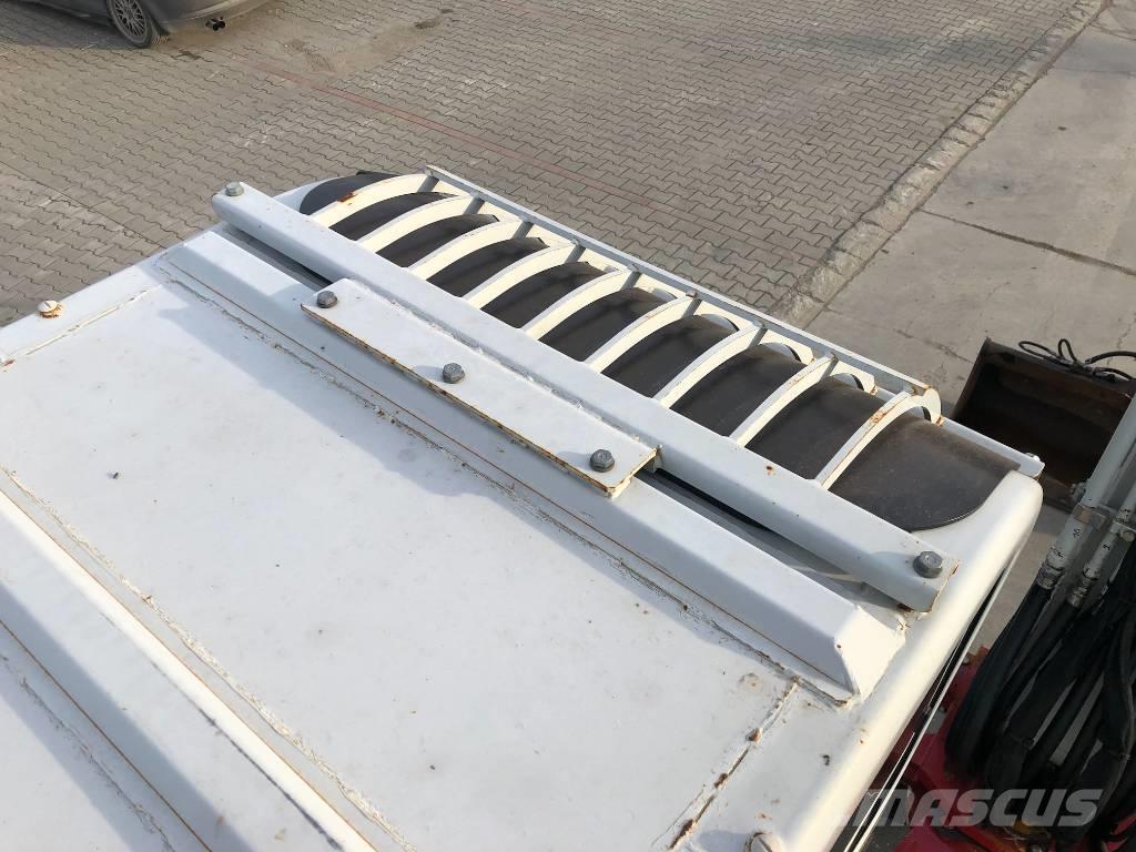 Takeuchi TB175W 轮式挖掘机