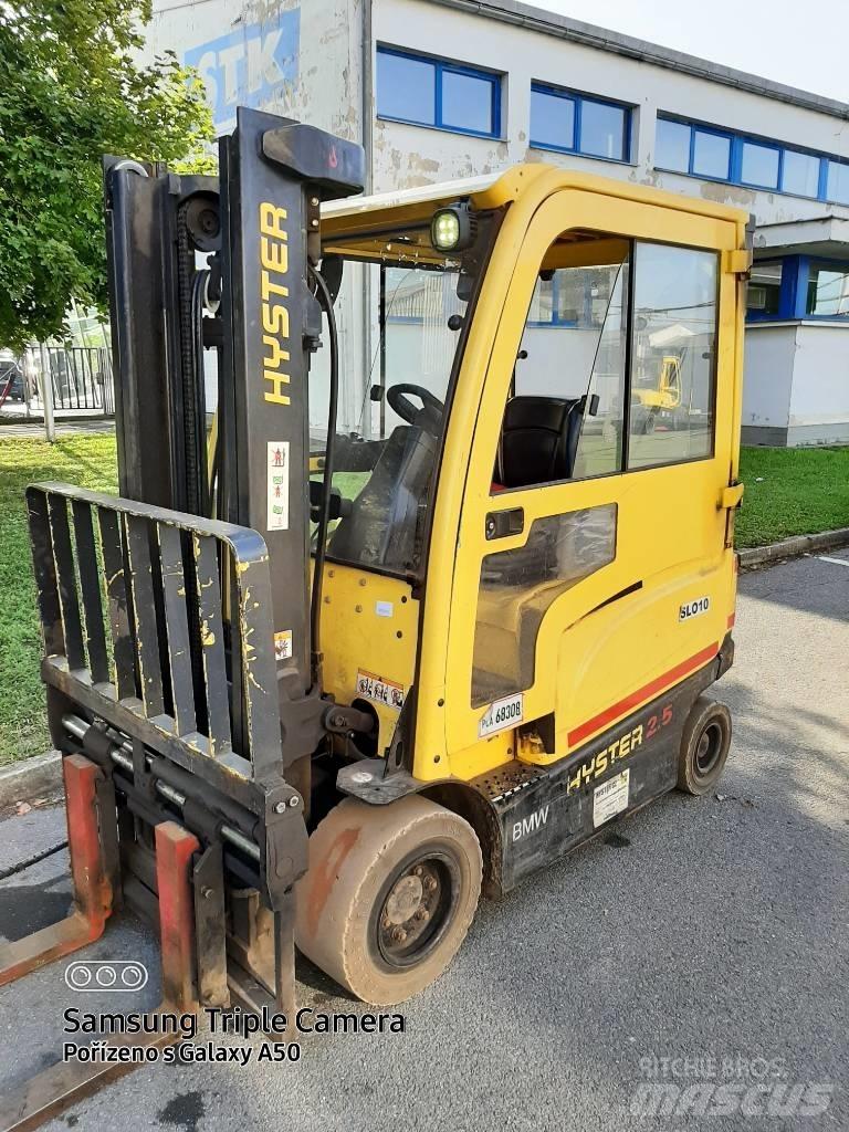 Hyster J2.0XN 电动叉车