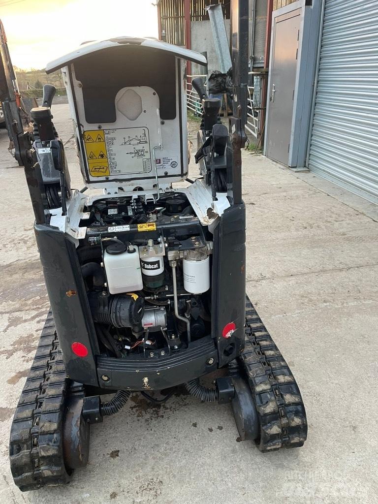 Bobcat E 10 小型挖掘机