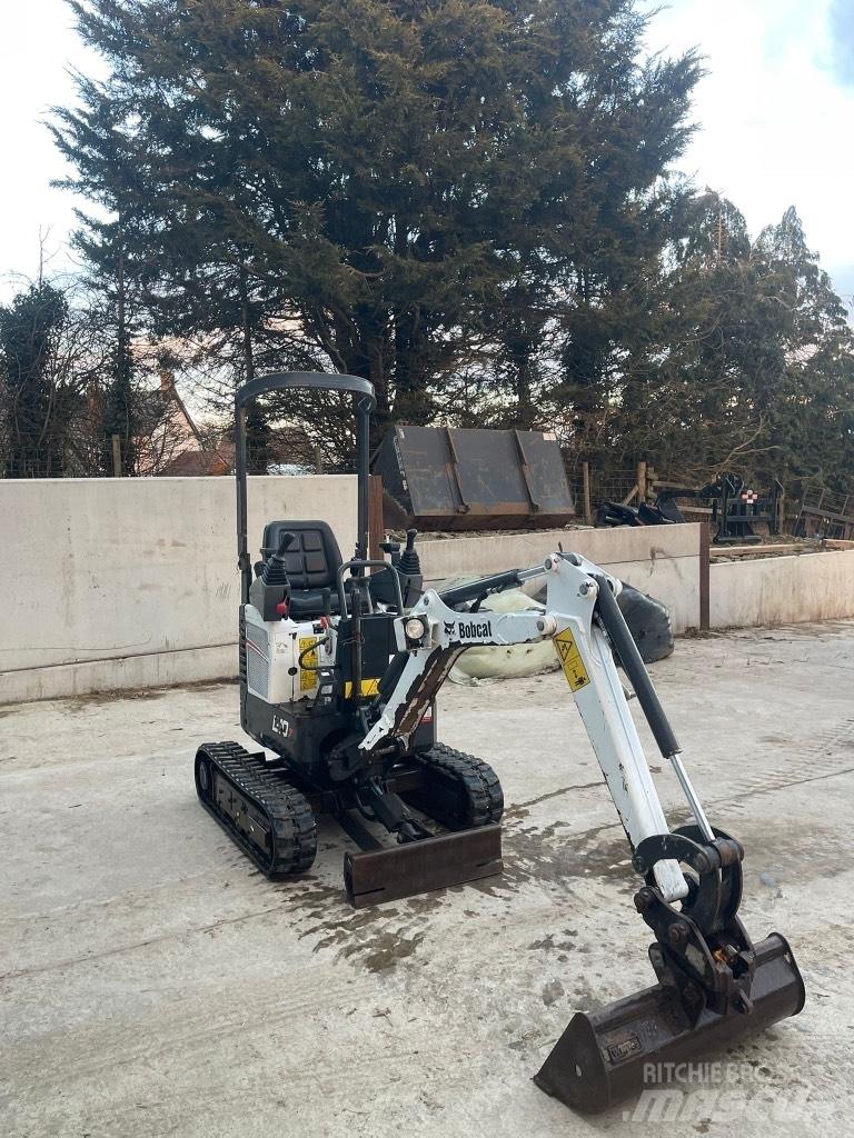 Bobcat E 10 小型挖掘机