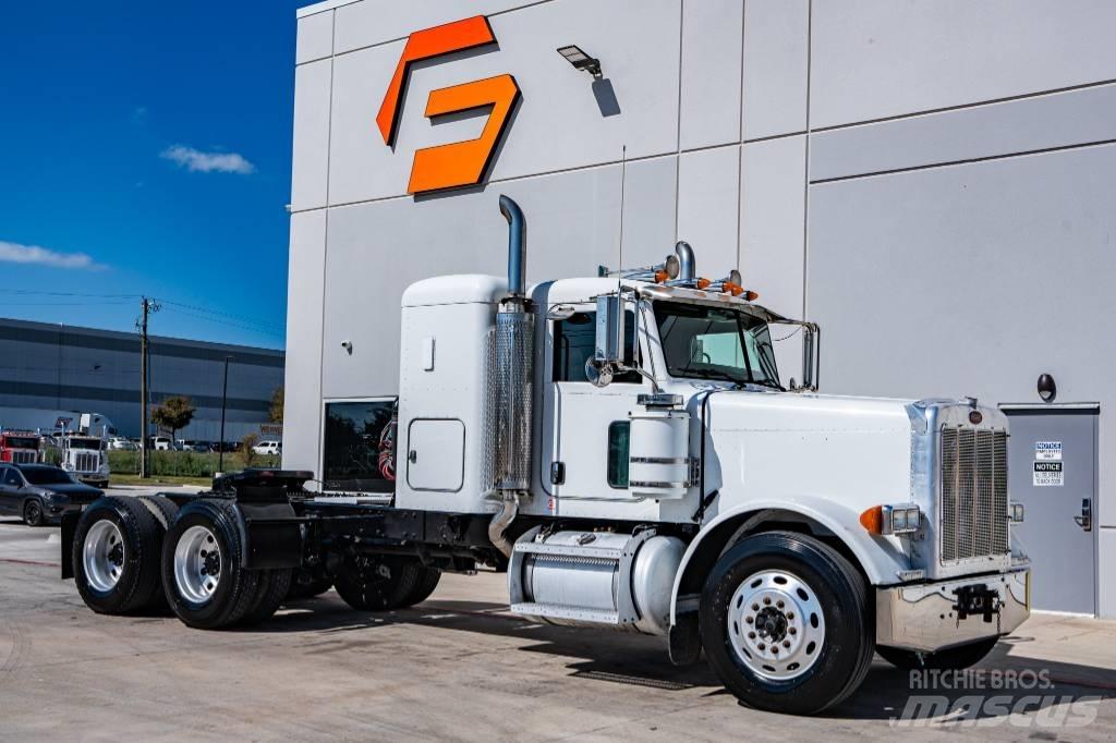 Peterbilt 379 牵引车