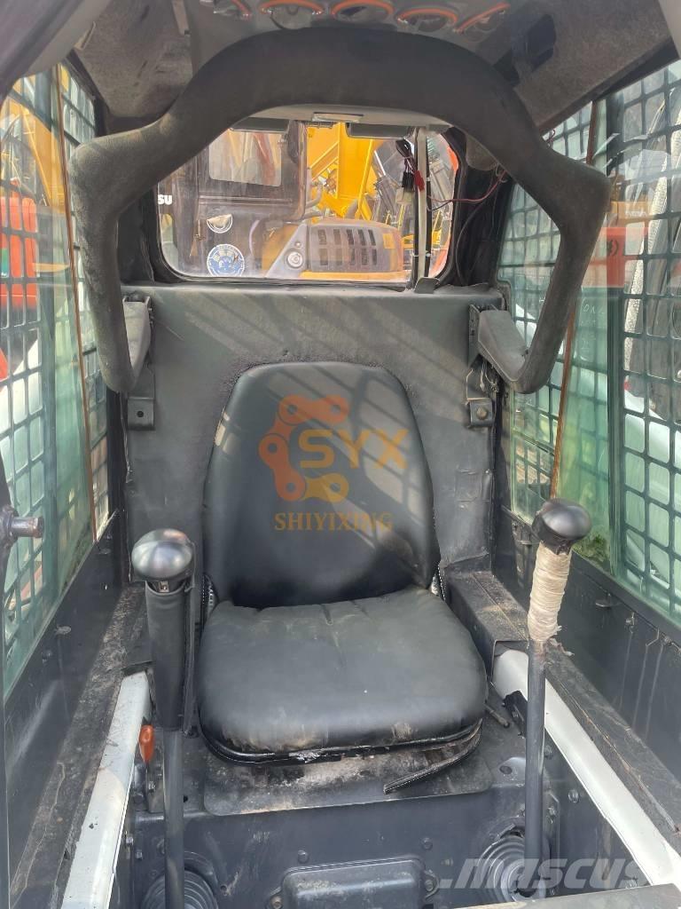 Bobcat S 160 滑移装载机
