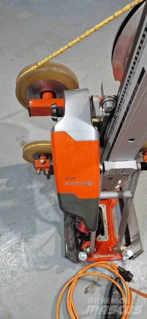 Husqvarna KS 40E 岩石和混凝土锯