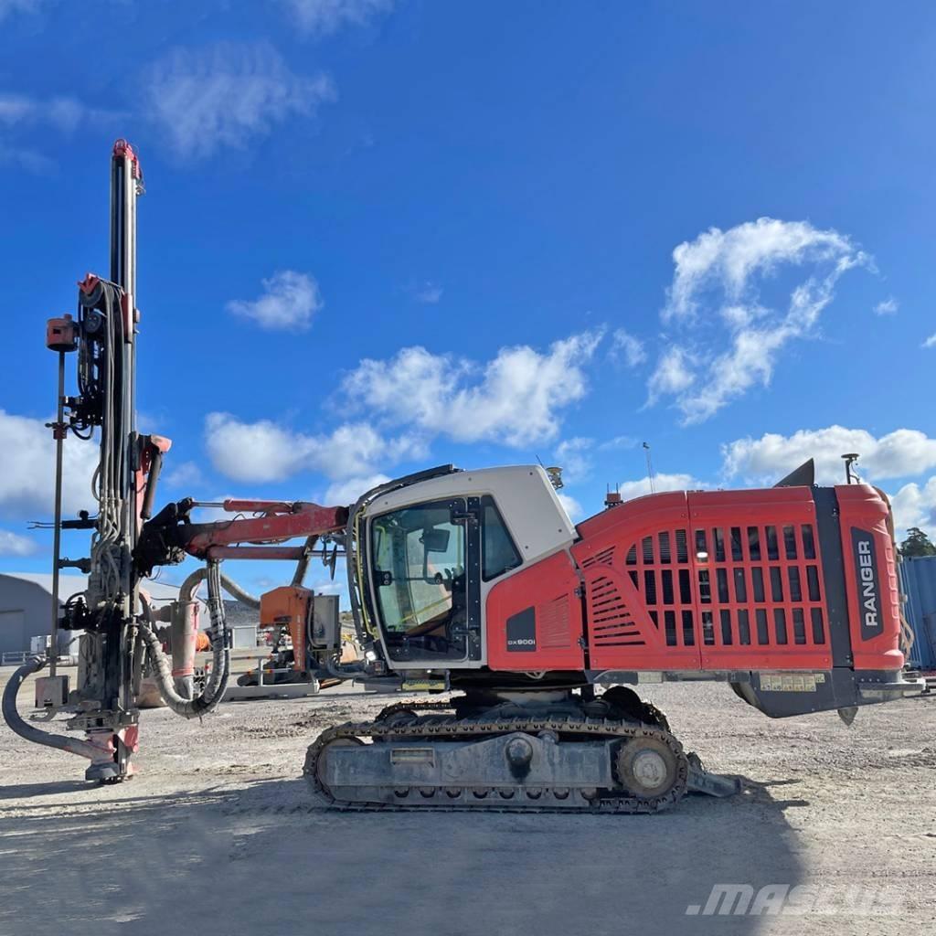 Sandvik DX800i 钻孔机