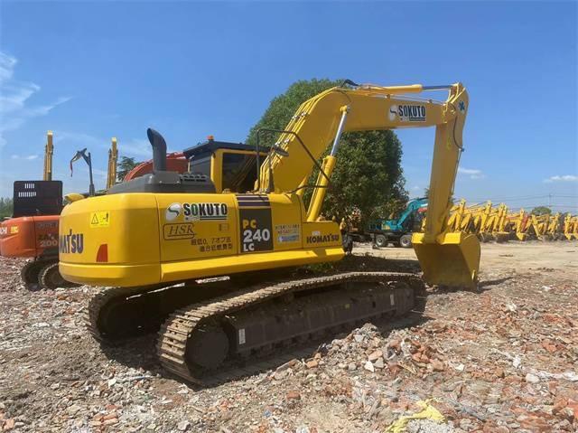 Komatsu PC 240 履带挖掘机