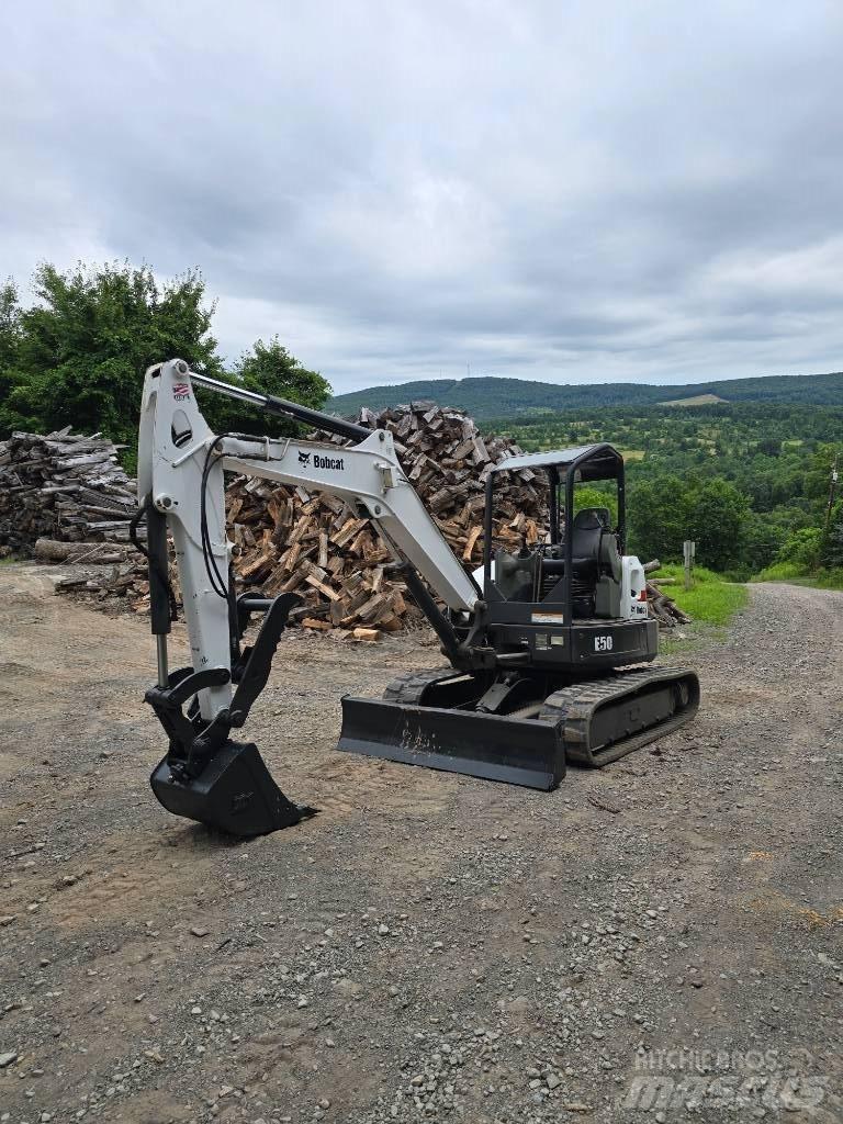Bobcat E 50 小型挖掘机