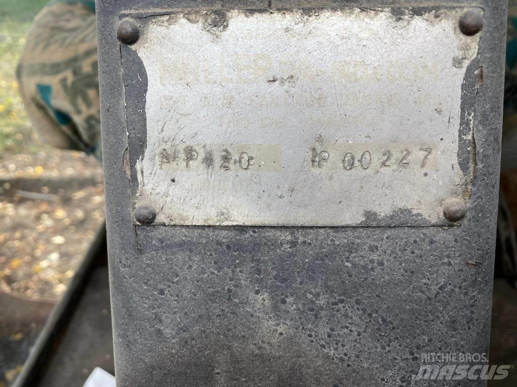  Strojexport GW20 其他压路机