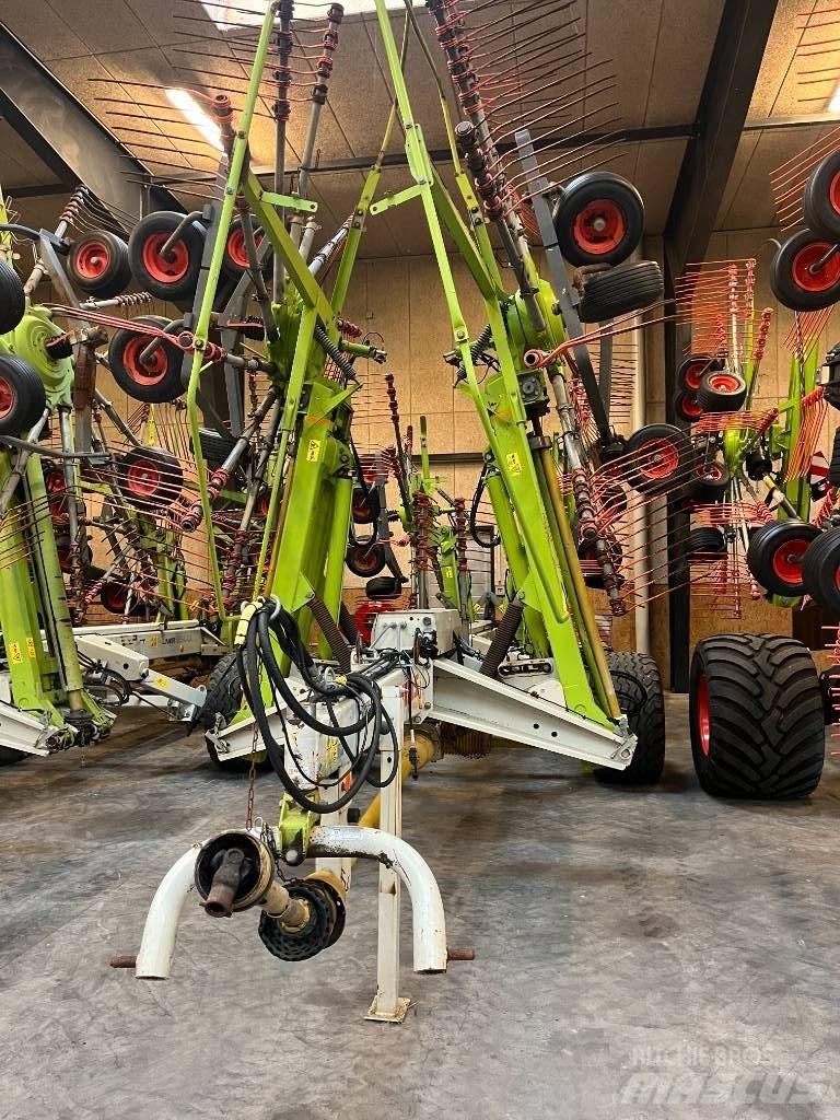 CLAAS LINER 3500 HHV 犁耙和摊草机