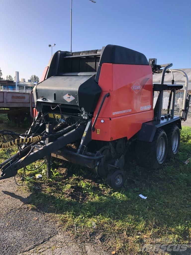 Kuhn 2160 VBP 圆捆打捆机