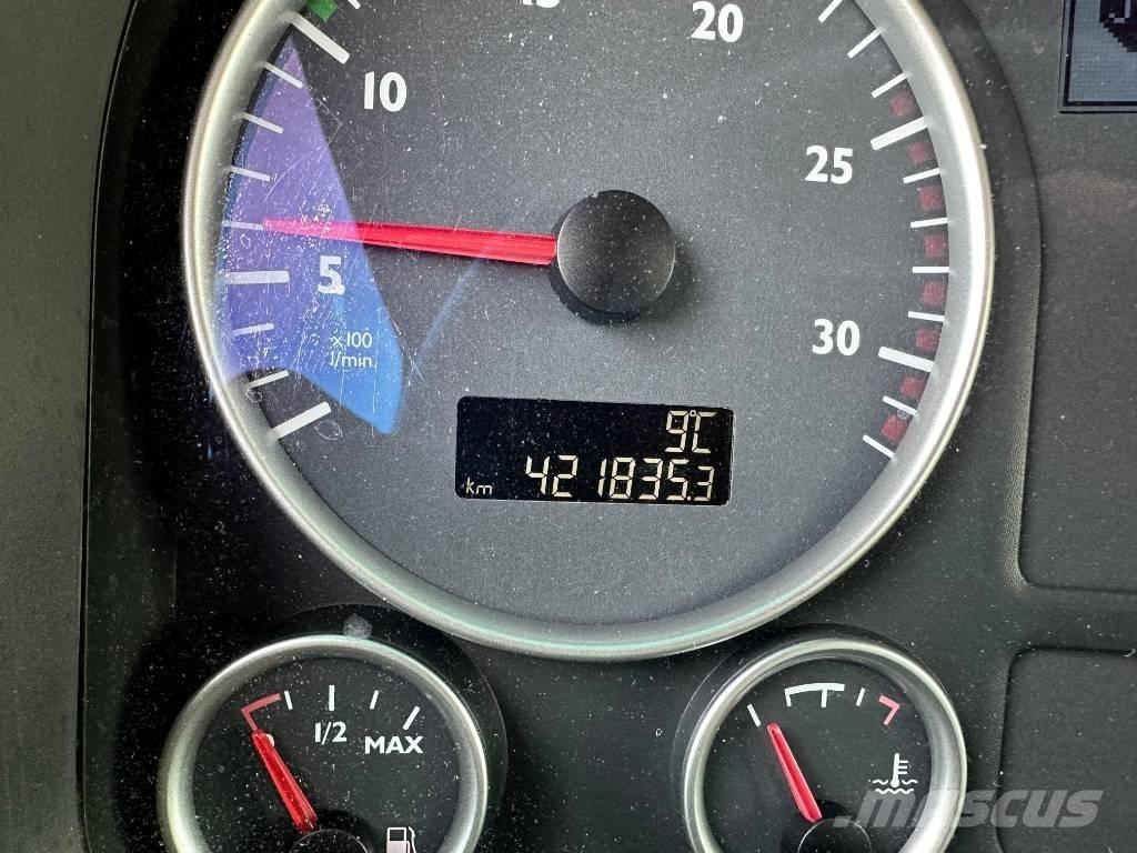 MAN TGX 牵引车