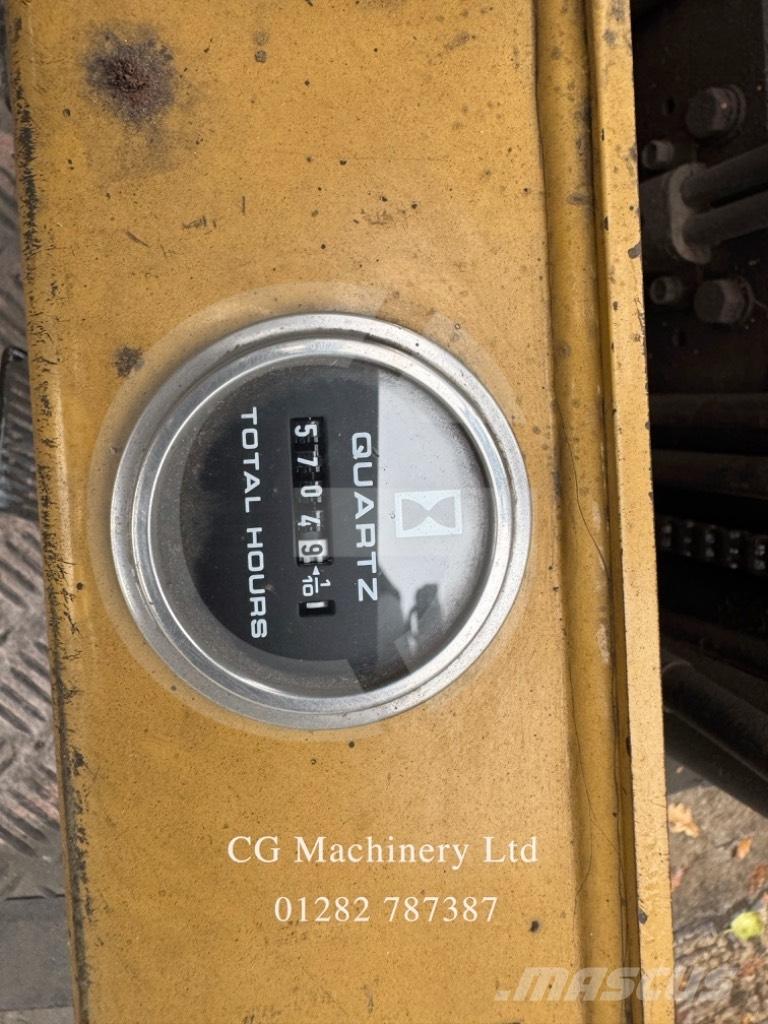 CAT EP 15 T 电动叉车