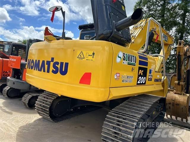 Komatsu PC 200-8 履带挖掘机