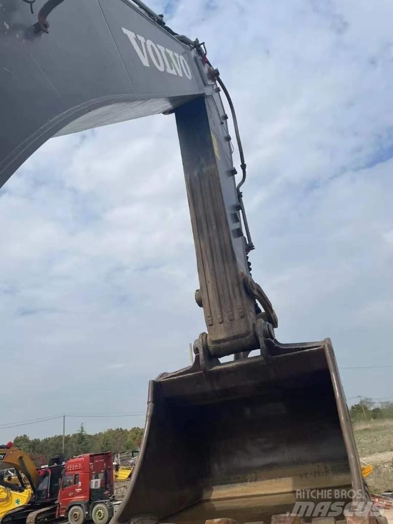 Volvo EC 480 履带挖掘机