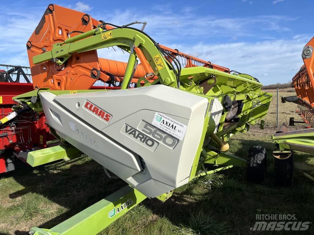 CLAAS Tucano 440 联合收割机