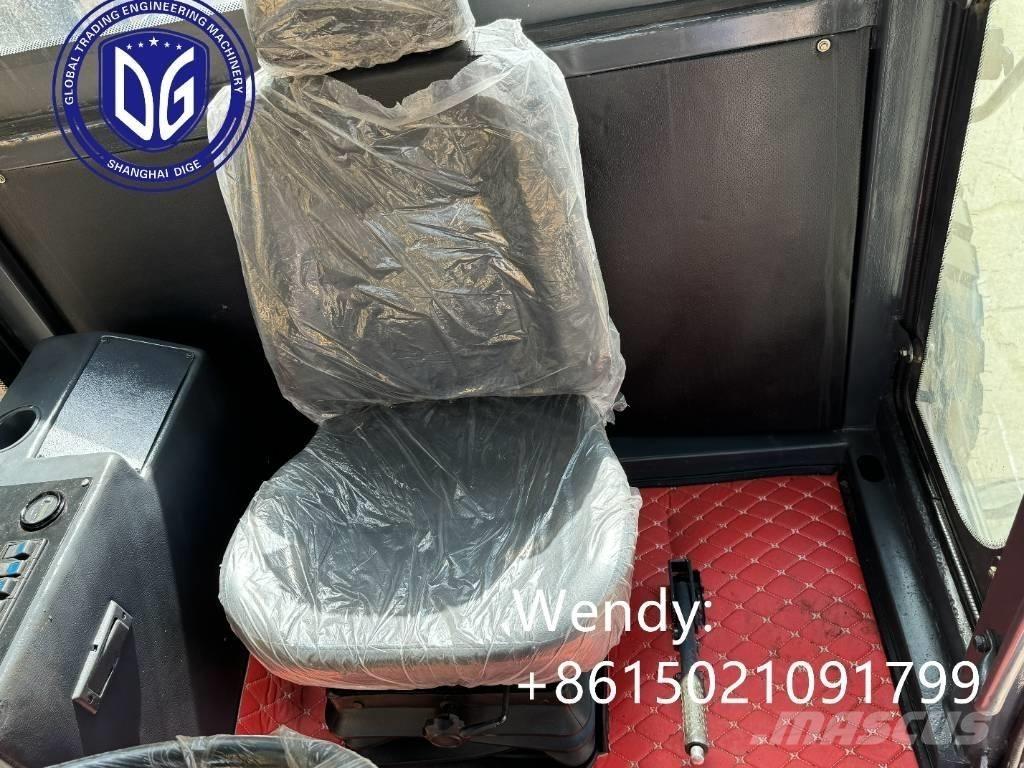 XCMG GR1803 平地机/推土机