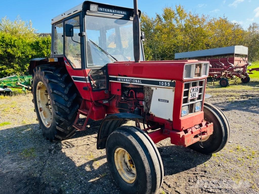 International 1055 拖拉机/农用车