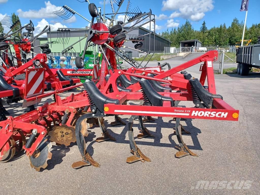 Horsch Terrano 3 FX 手扶中耕机