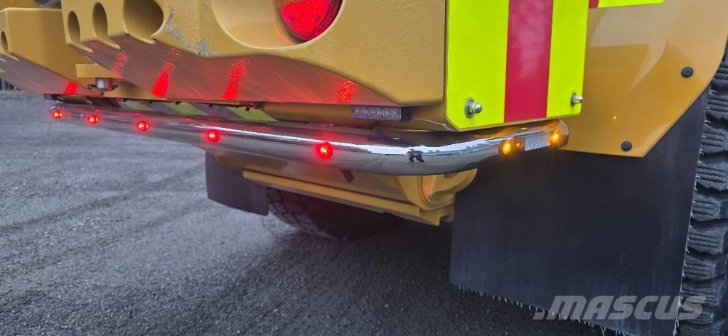 CAT 926M 轮式装载机