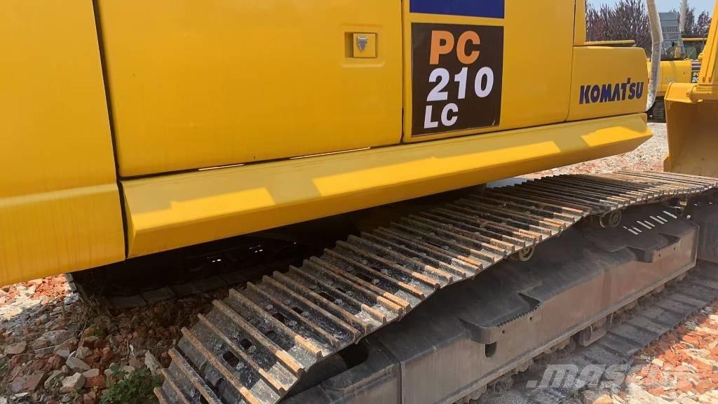 Komatsu PC 210 LC 履带挖掘机
