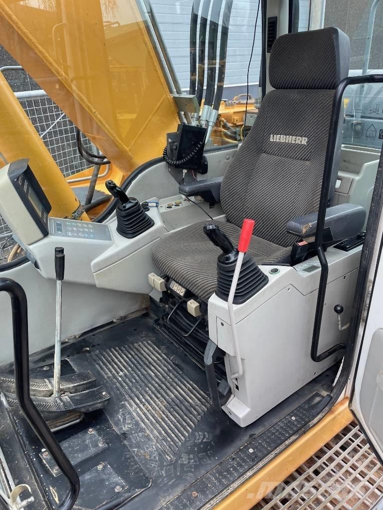 Liebherr R914 履带挖掘机