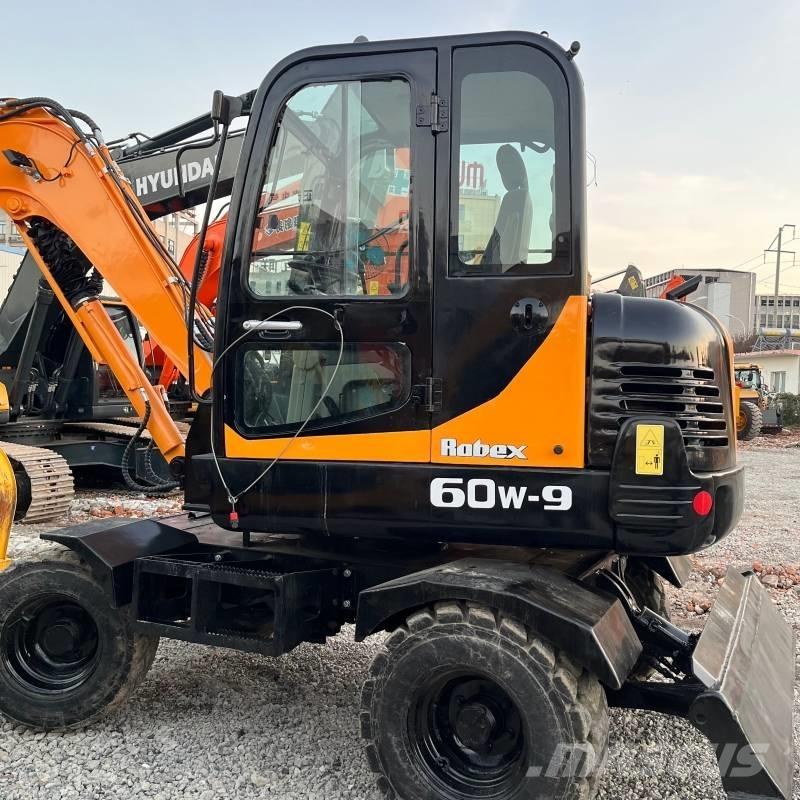 Hyundai R60W-9 轮式挖掘机