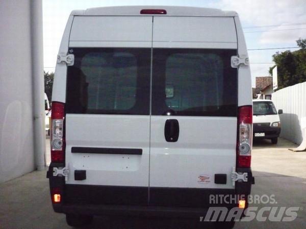 Fiat Ducato Lwbmed 大型面包车