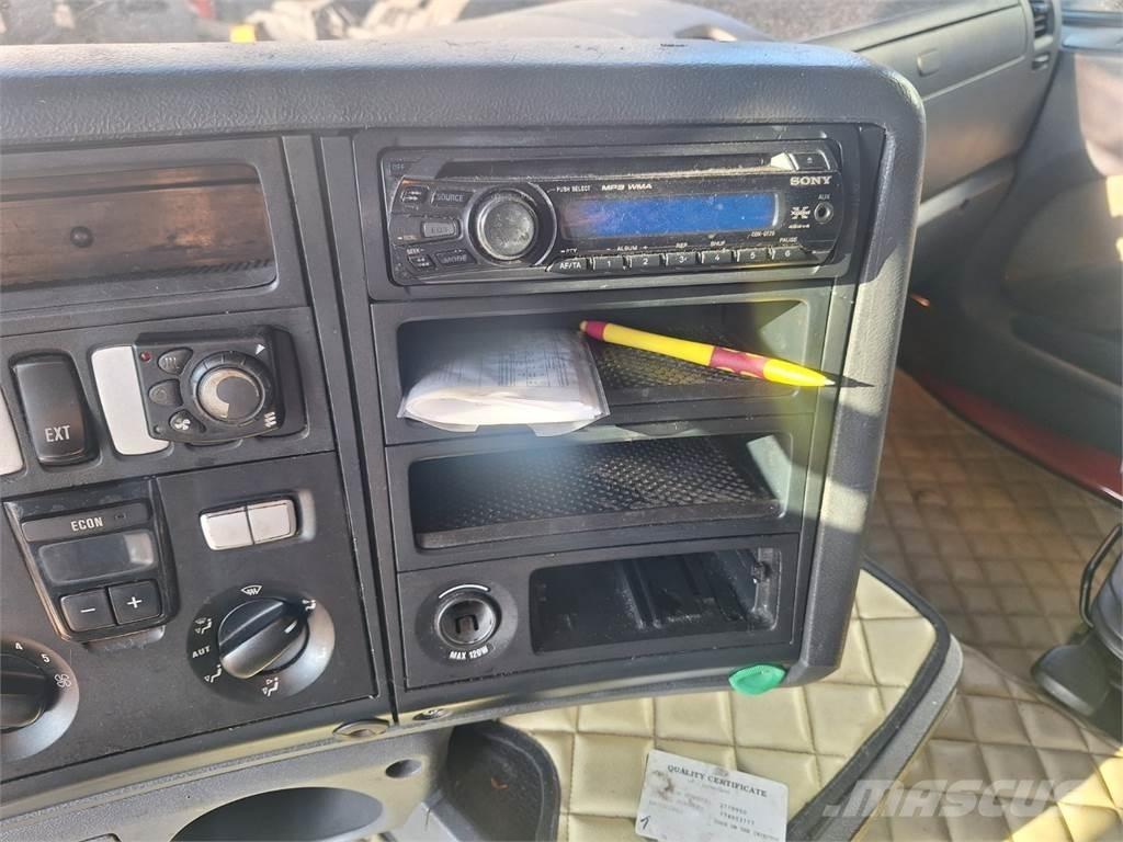 Scania R 420 牵引车