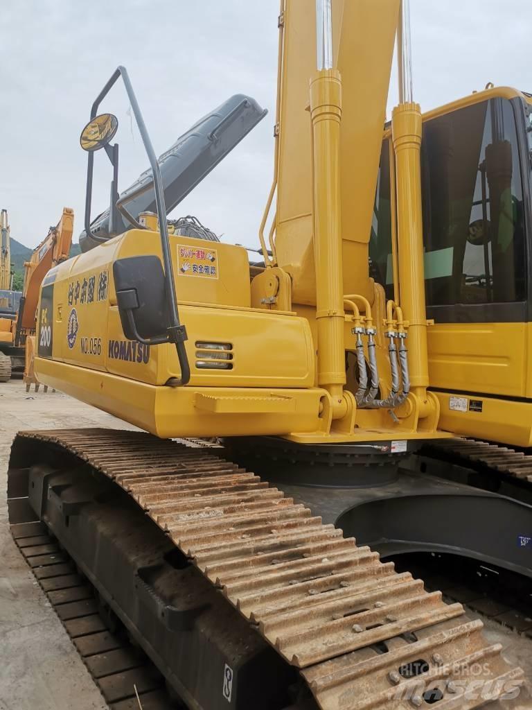 Komatsu PC 200 LC-8 履带挖掘机