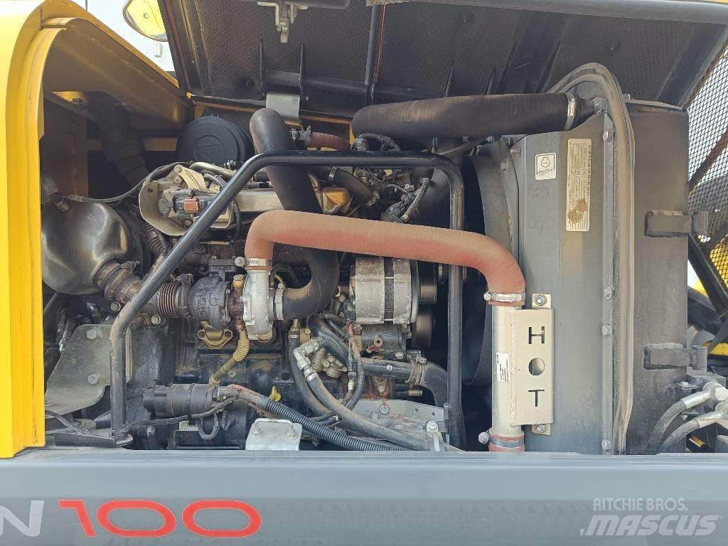 Wacker Neuson EW 100 轮式挖掘机