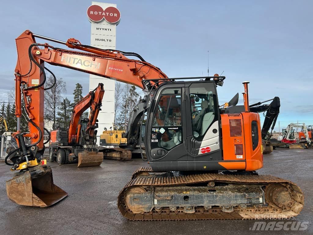 Hitachi ZX 135 US-6 履带挖掘机