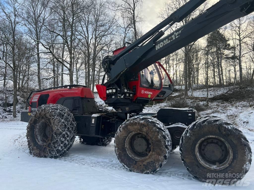 Komatsu 951 收割机