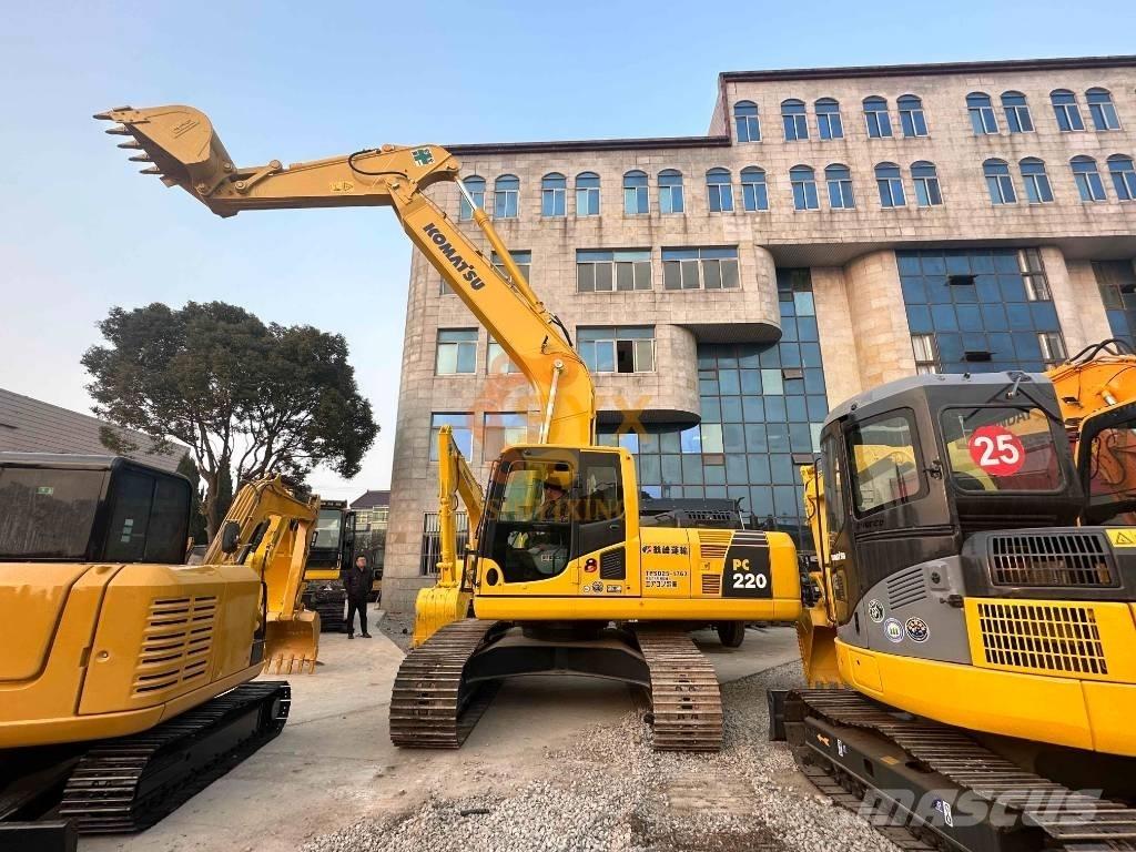 Komatsu PC 220-8 履带挖掘机