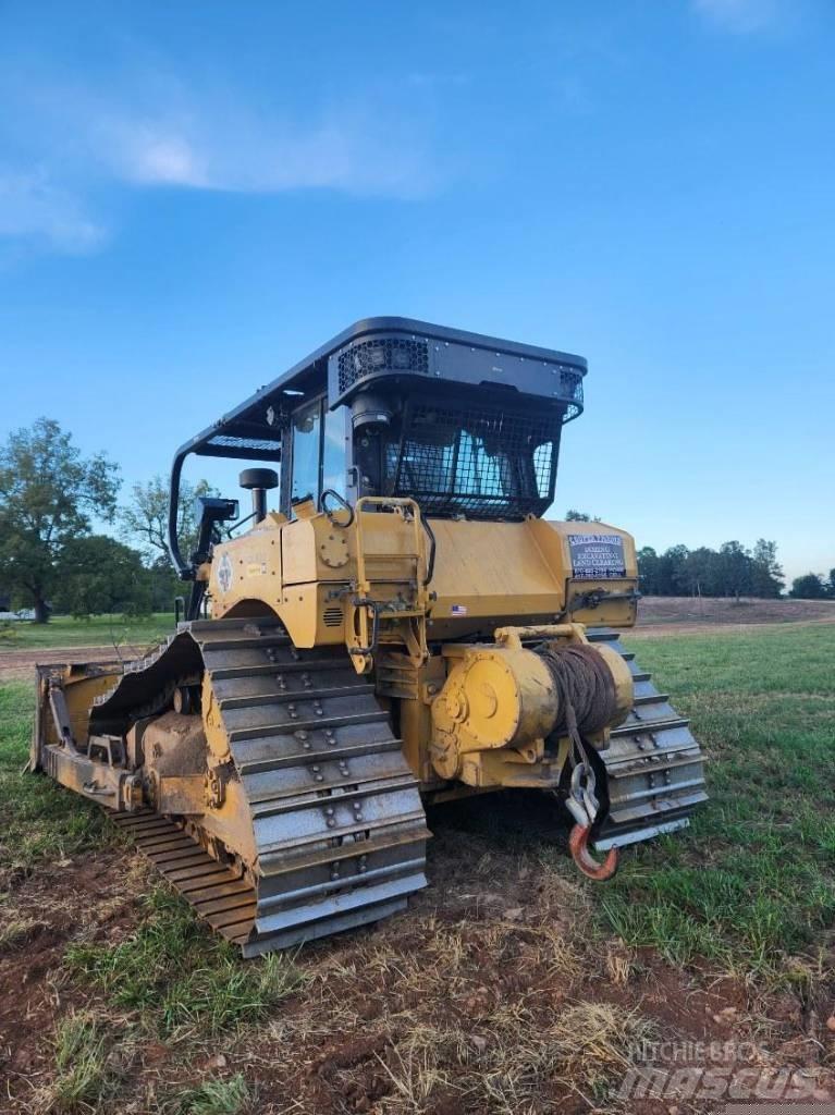 CAT D 6 履带式推土机