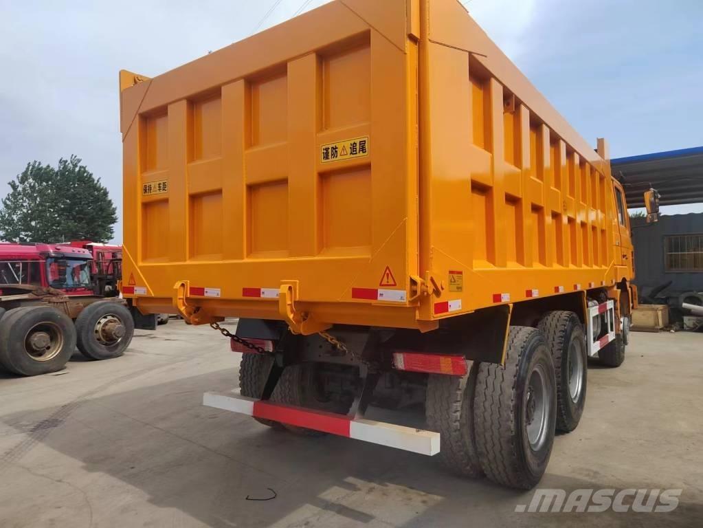 Shacman F3000 6x4 自卸式货车