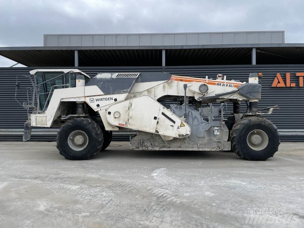 Wirtgen WR 200 XLI 沥青再生设备