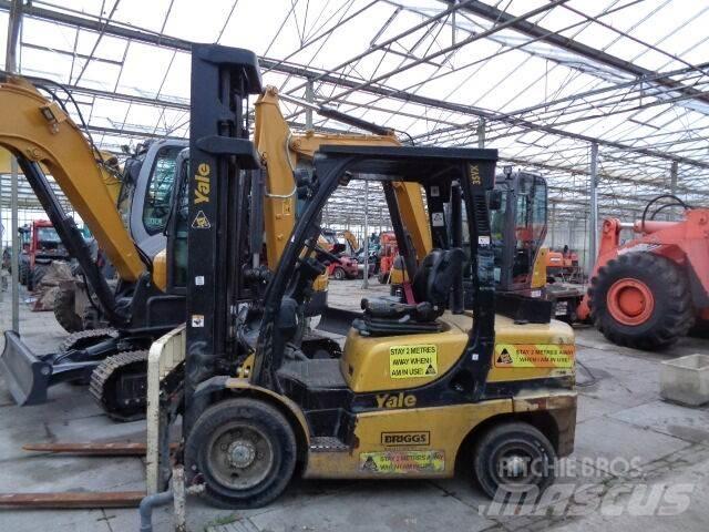 Yale GDP 35 VX 柴油叉车