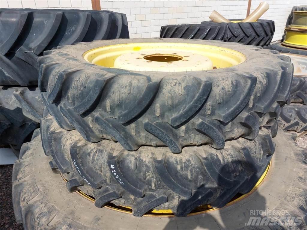 Kleber 270/95R32 轮胎、车轮、轮圈