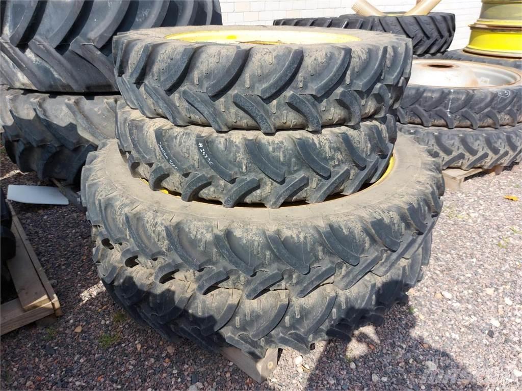 Kleber 270/95R32 轮胎、车轮、轮圈