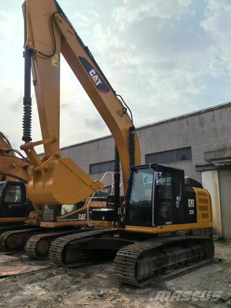 CAT 329 E 履带挖掘机