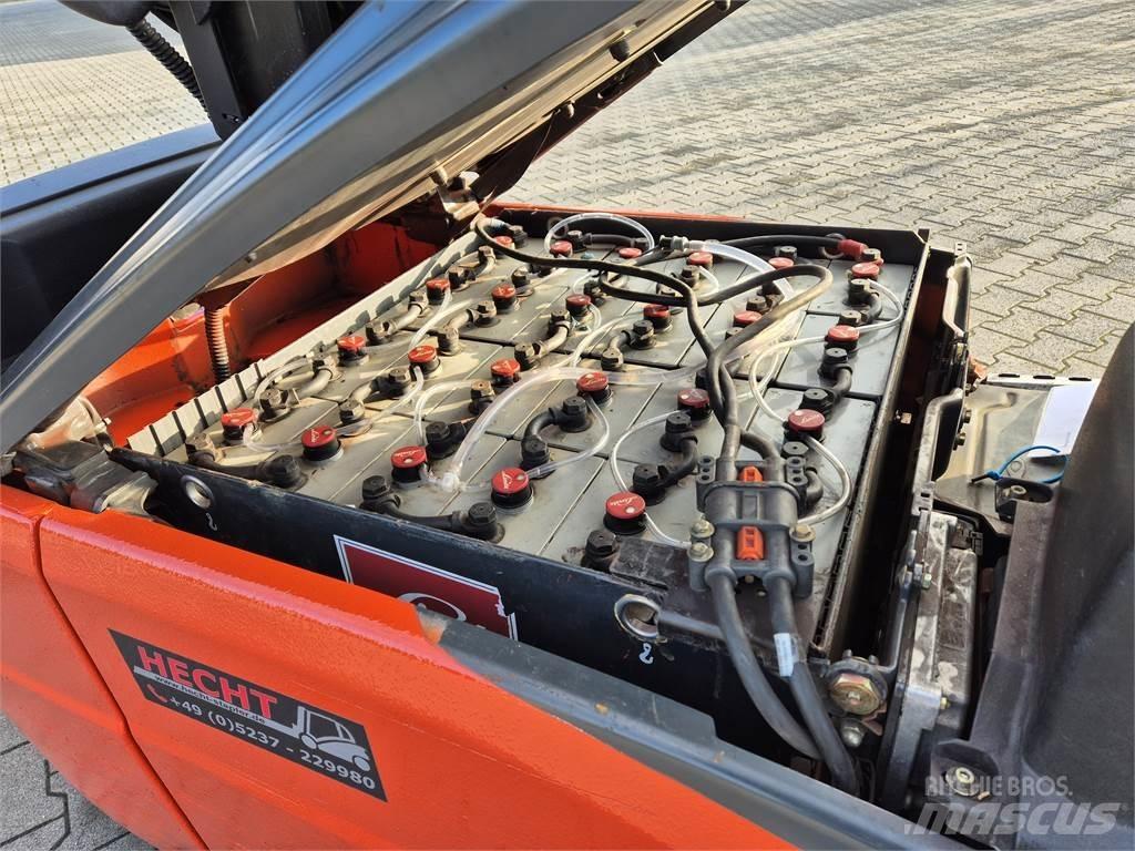 Linde E18L-02 电动叉车