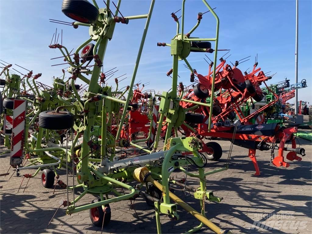 CLAAS Volto 670 犁耙和摊草机