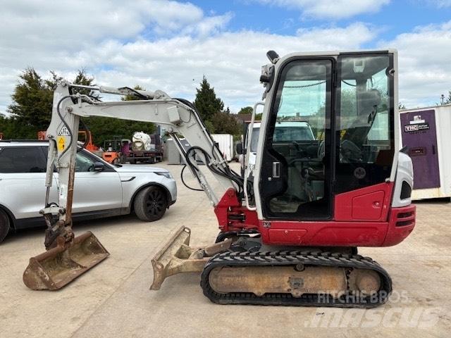 Takeuchi TB 230 小型挖掘机