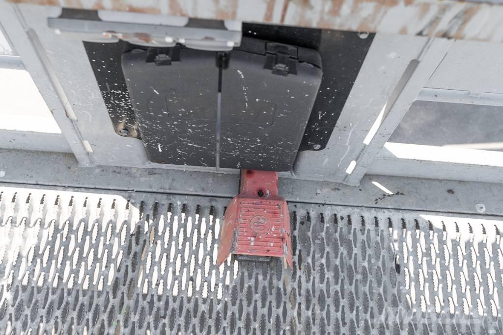 Manitou 280 TJ 曲臂高空工作平台