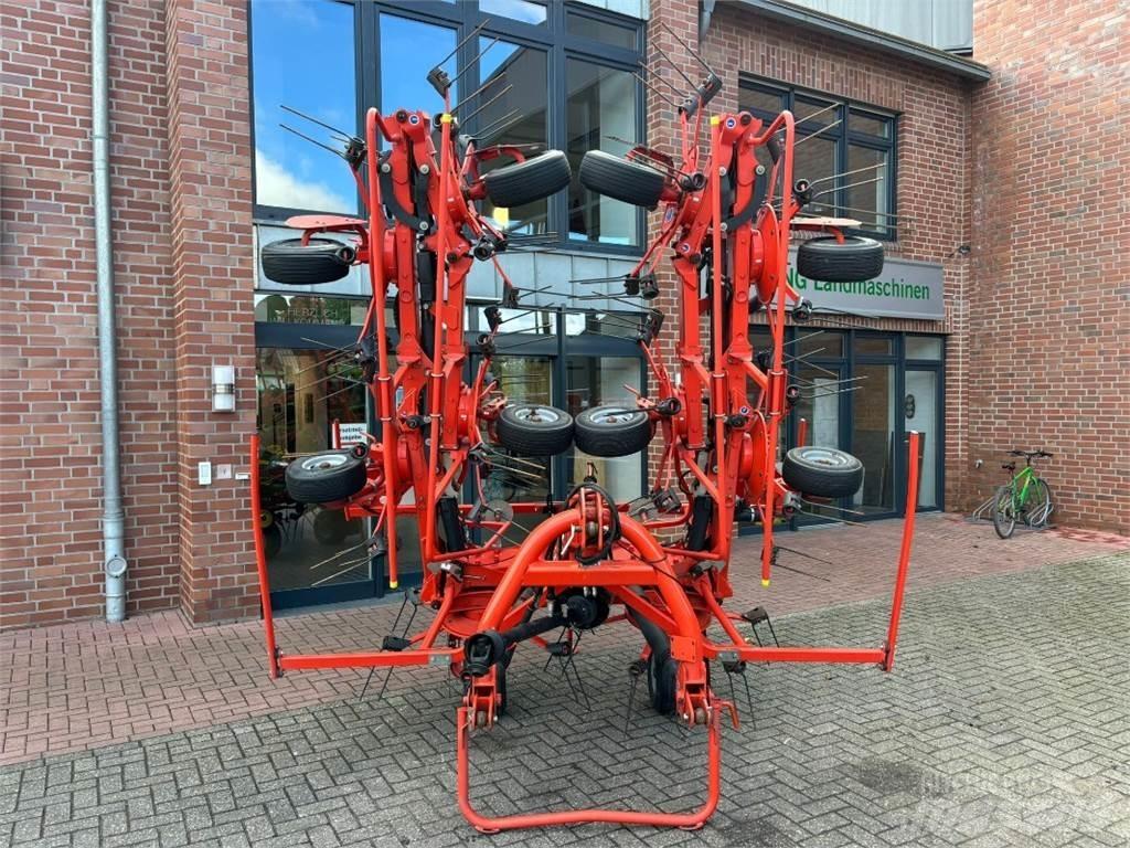 Kuhn GF10812 犁耙和摊草机