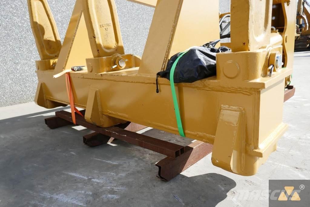 CAT D7R Ripper 其他组件