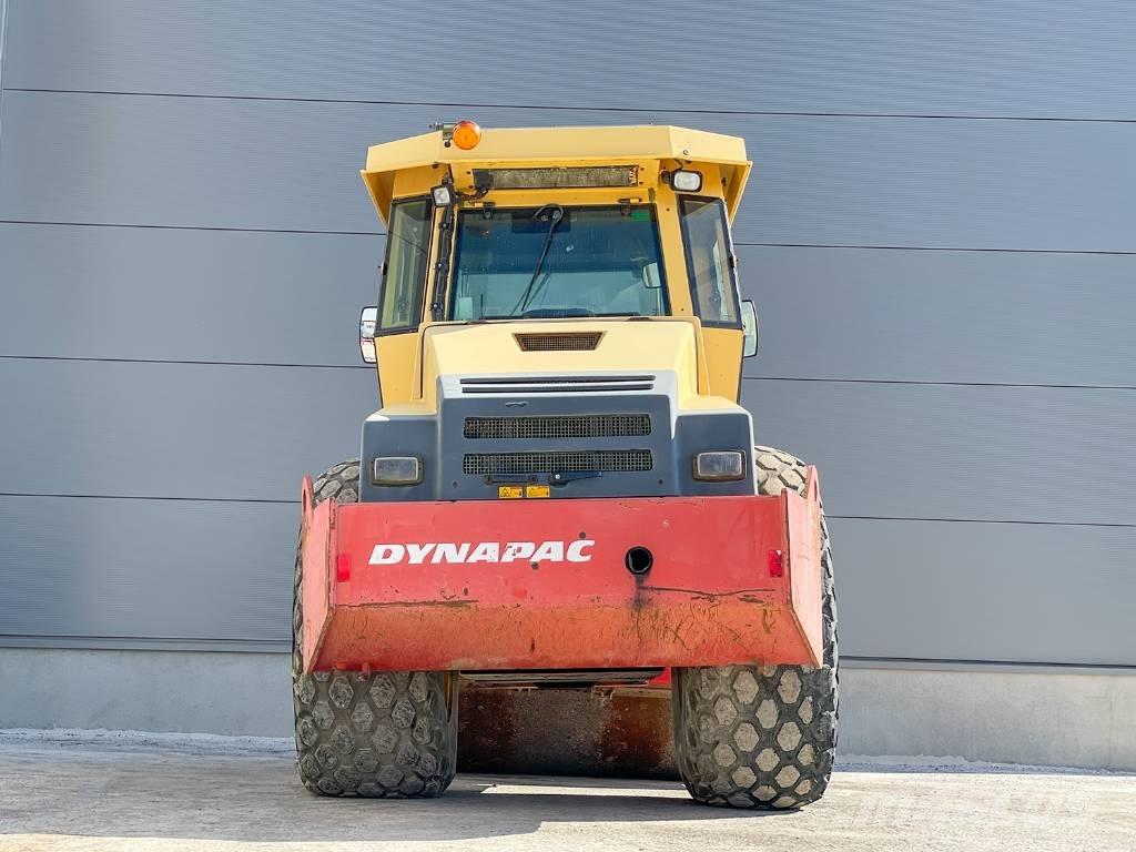 Dynapac CA302D 单轮压路机
