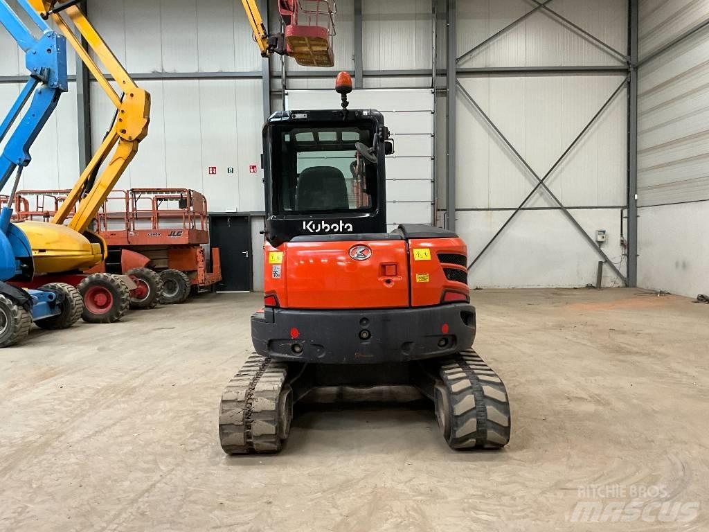 Kubota U 48-4 小型挖掘机
